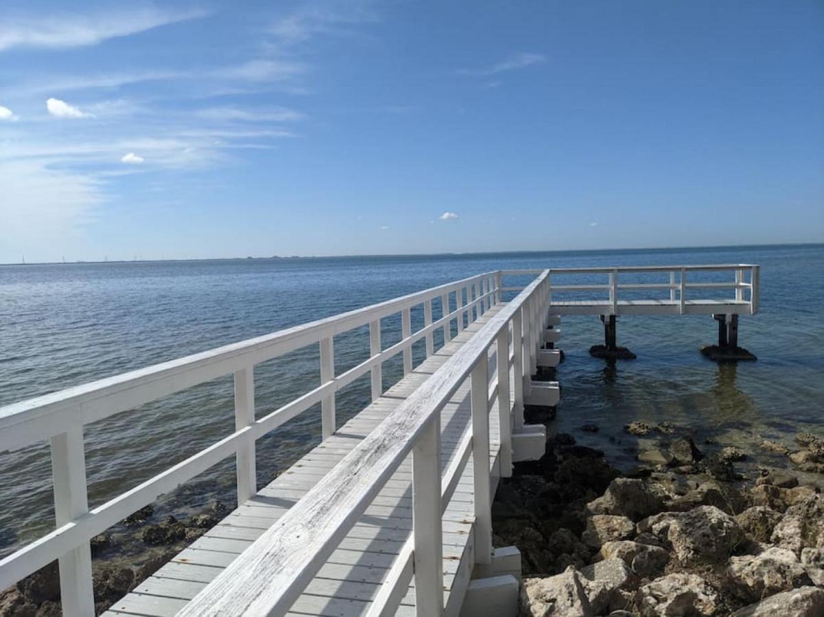 Forever Beach View Sailport Resort Condos Tampa Exterior photo