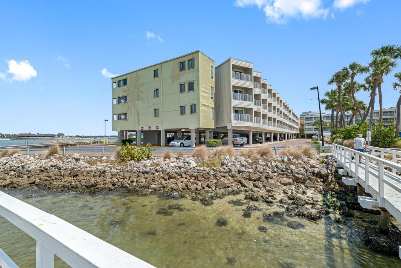 Forever Beach View Sailport Resort Condos Tampa Exterior photo