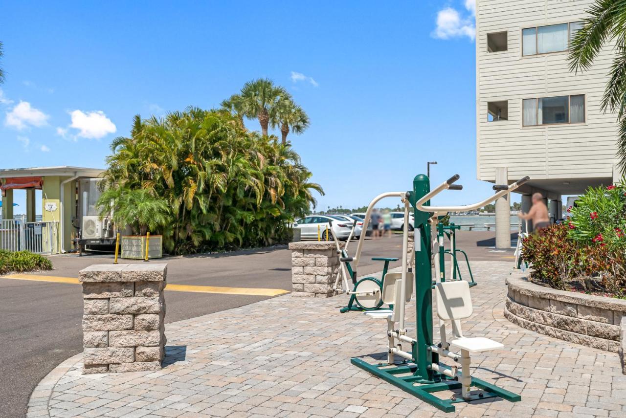 Forever Beach View Sailport Resort Condos Tampa Exterior photo